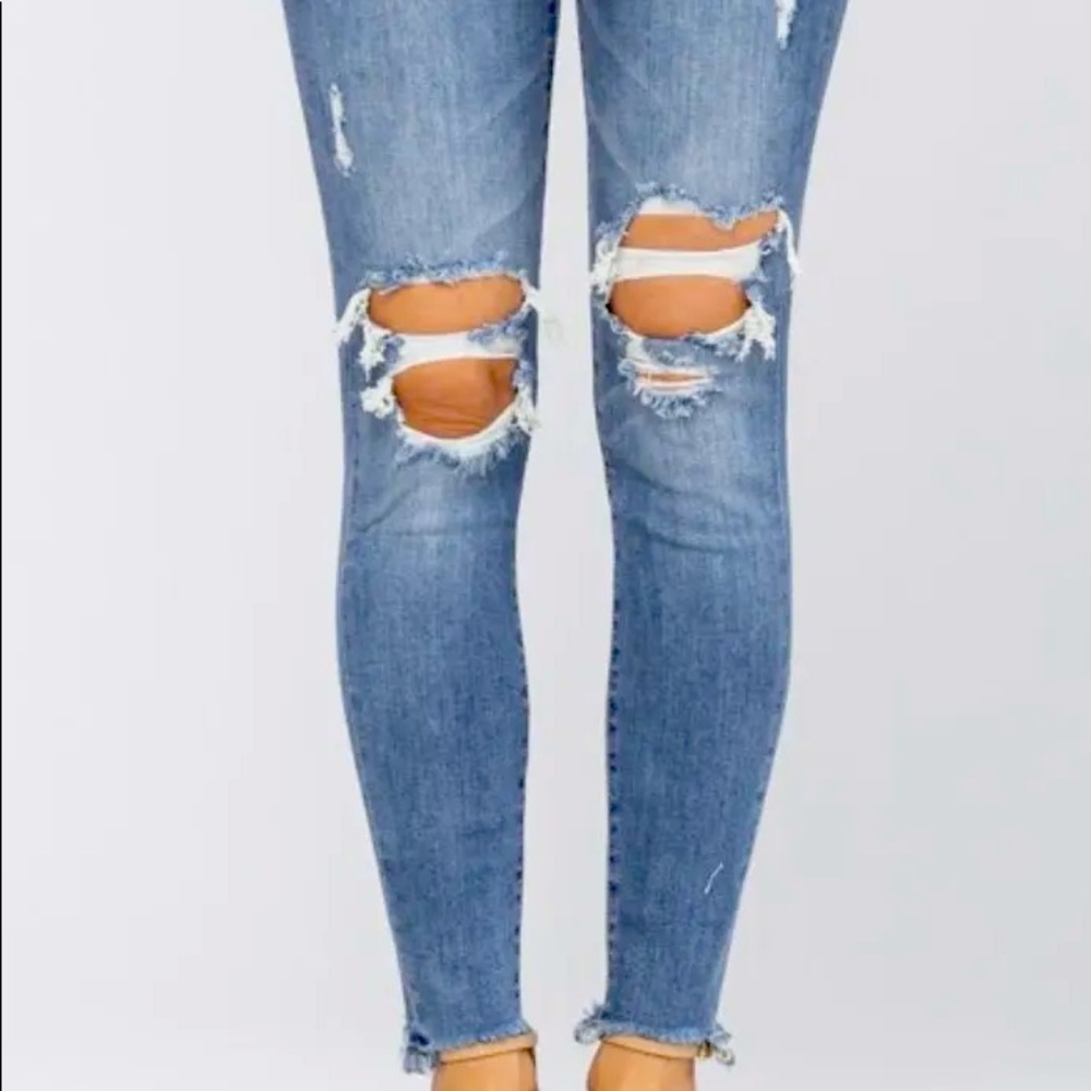 Judy blue high rise skinny distressed jeans